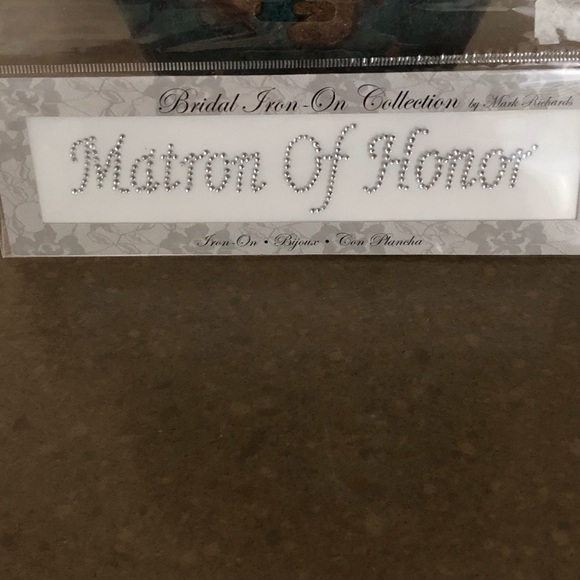 NIP sparkly Matron of Honor rhinestone iron on. - Picture 2 of 3